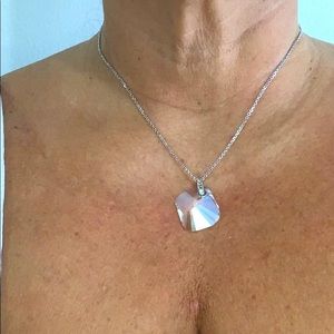 Beautiful Swarovski pendent